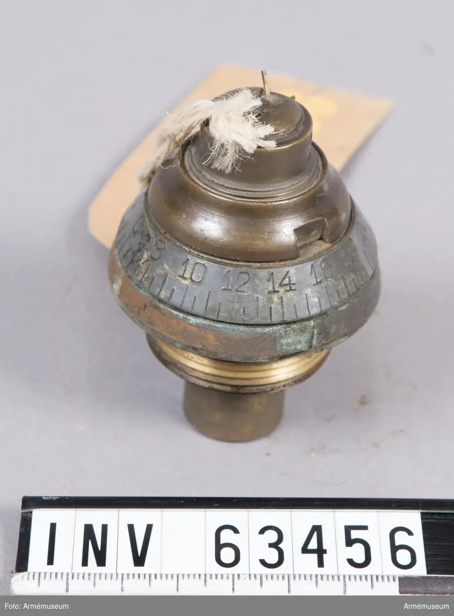 Grupp F II.
Lätt dubbelrör m/1885. Till 12 cm granatkartesch m/1887 till framladdningskanon m/1870.