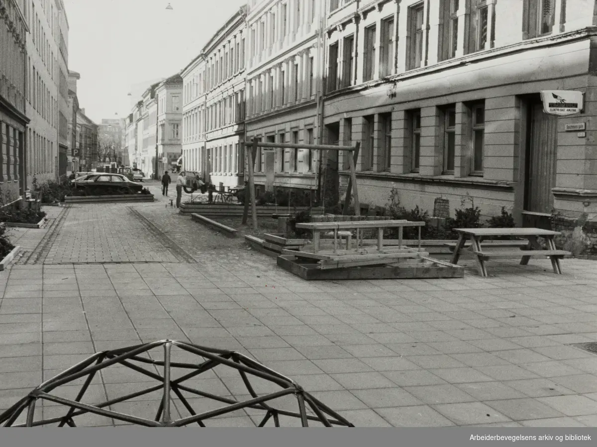 Deichmans gate har gjennomgått store forandringer. November 1980