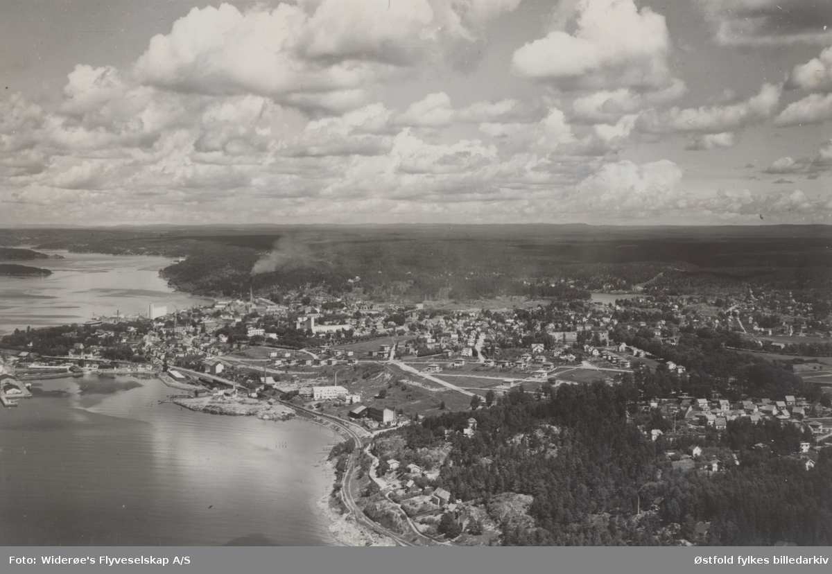 Oversiktsbilde av Moss. Flyfoto 1947.