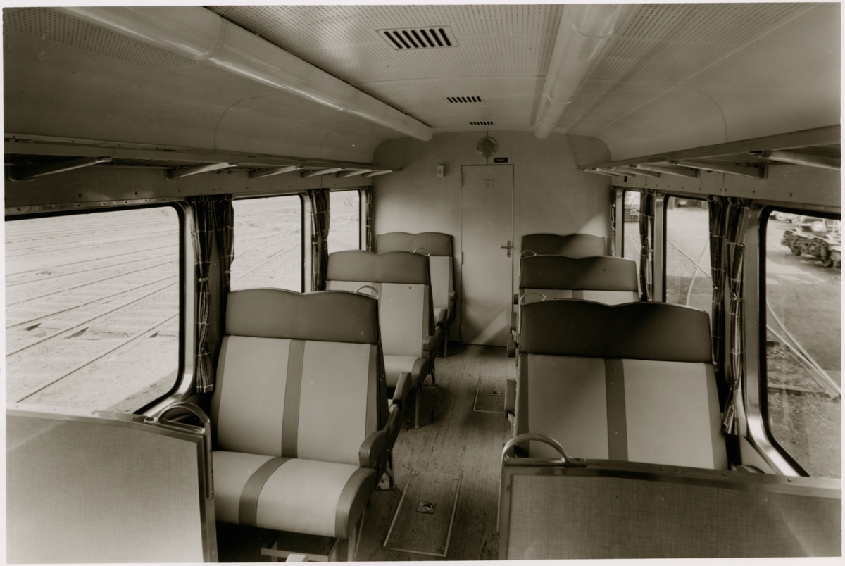 Interiörbild av Köln - Bonner Eisenbahnen, KBE ET 201 vid besök maj 1960.
