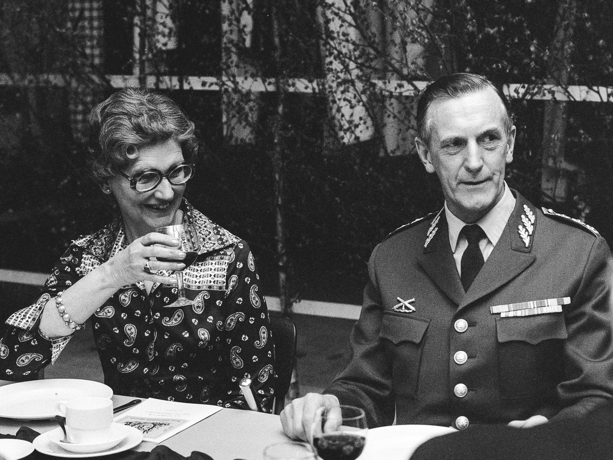 MB Ö, general Gunnar Eklund med hustru.