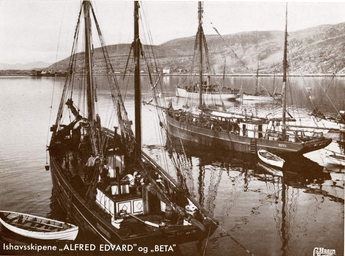 Kutter 'Alfred Edward' (b.1879, Hammerfest, Norge) og kutter 'Beta' (b.1880, Kristiansund, Norge)