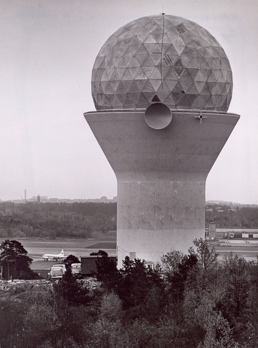 Bällsta, Bromma flygplats, 1964. Radartornet.