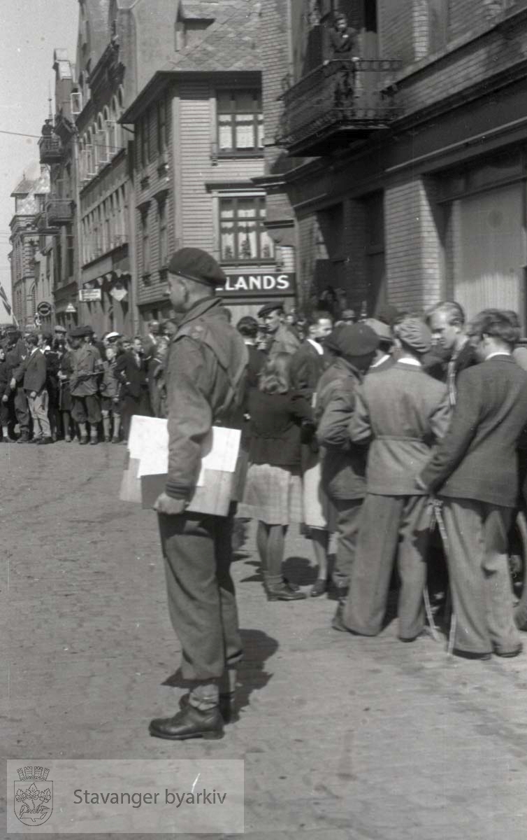 Tatt kort tid etter frigjøringen fra okkupasjonen , .2. verdenskrig. Fredsdagene 1945..