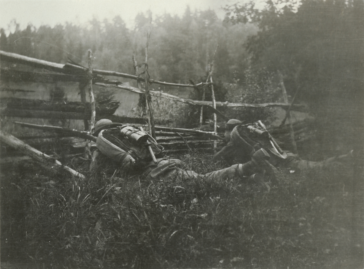 Text i fotoalbum: "Regementetsövning 1924".