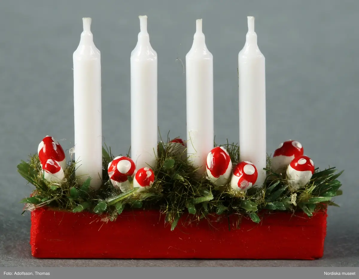 Adventsljusstake - Nordiska museet / DigitaltMuseum
