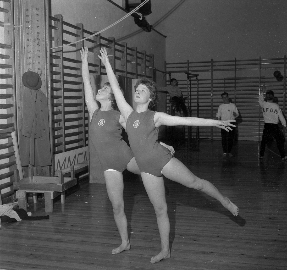 Gymnastikdag i Idrottshuset.
1 december 1958.