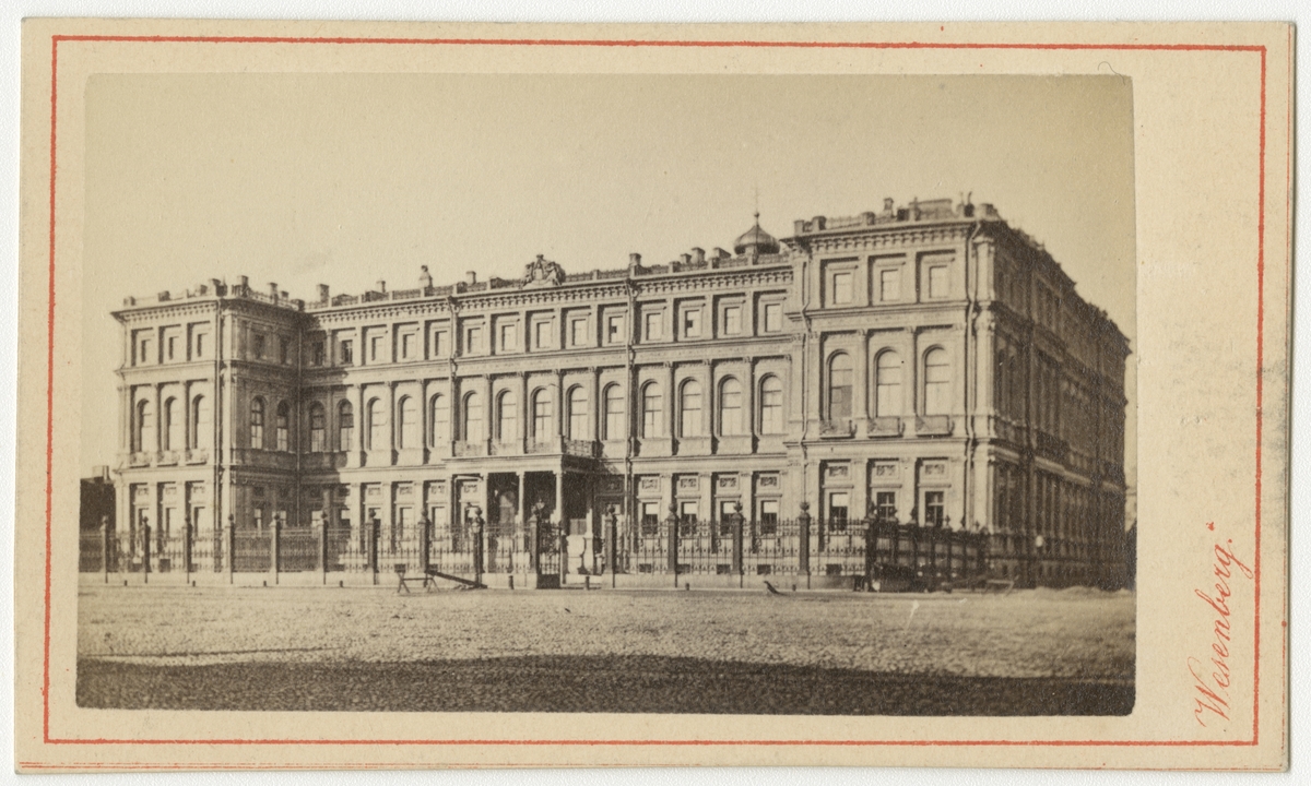 Institutet i S:t Petersburg.