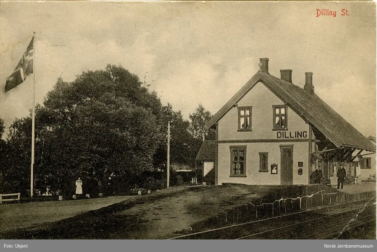 Dilling stasjon på Østfoldbanen.