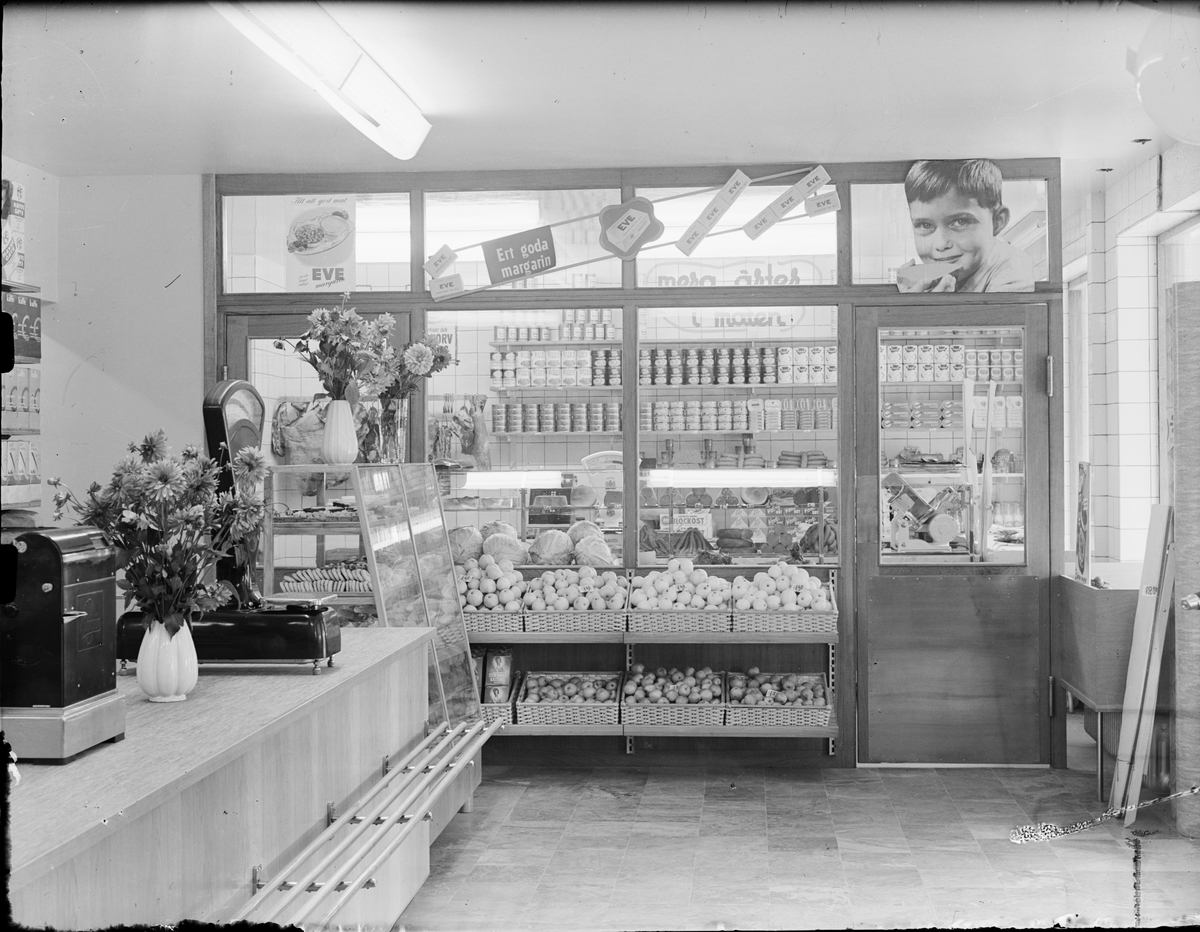 Butiksinteriör Konsum, Harg, Uppland 1953