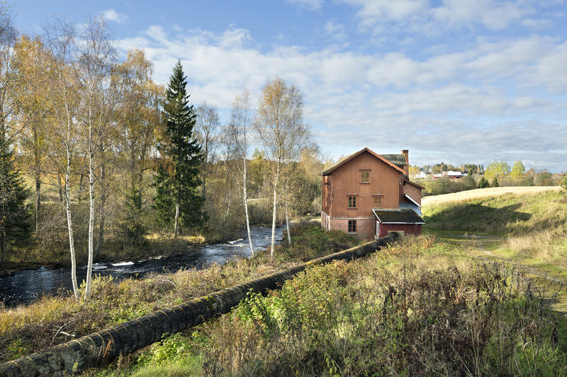 Auli mølle er et unikt teknisk kulturminne i jordbruksbygda Nes. Foto Øivind Möller Bakken, MiA.