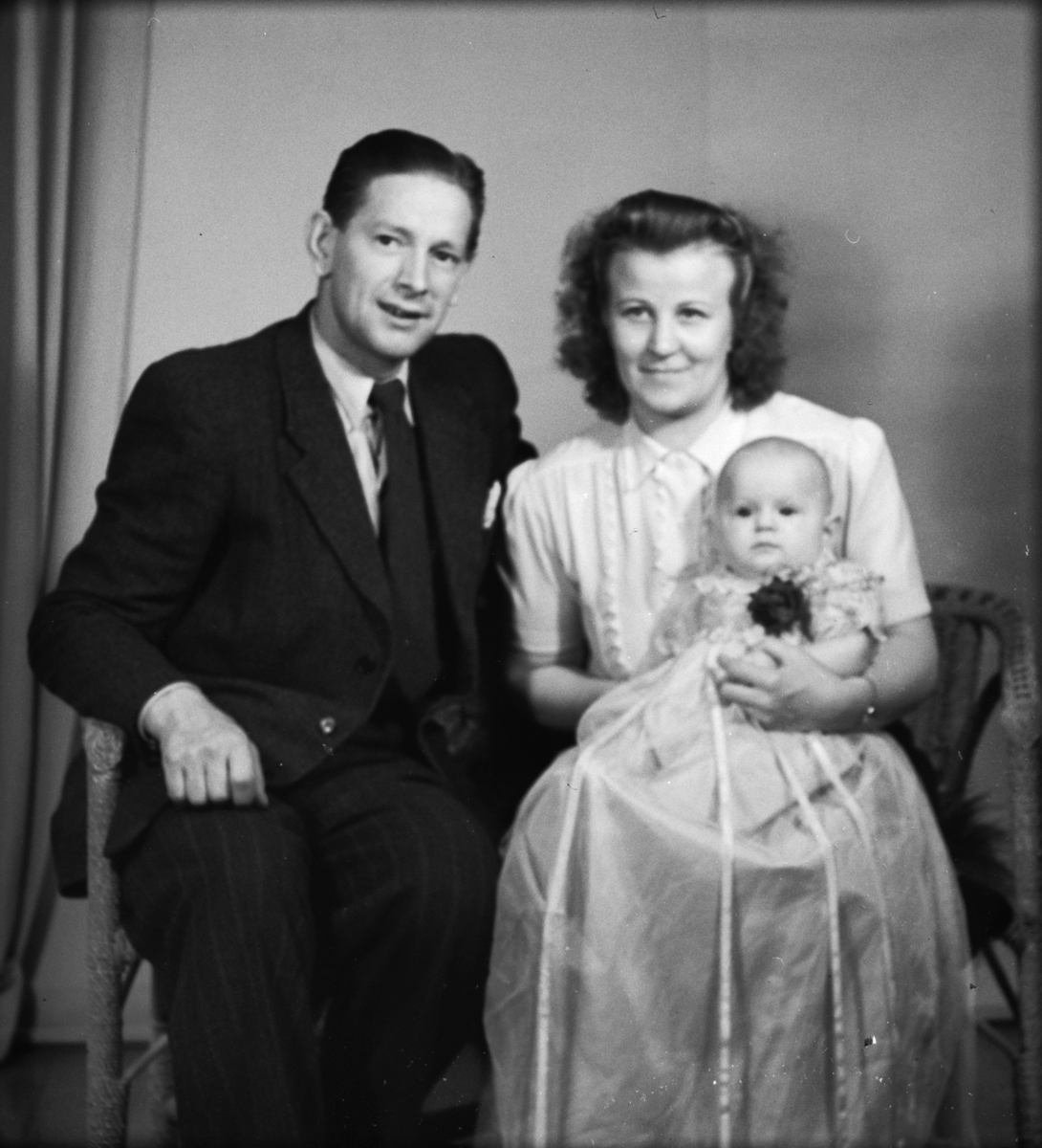 Familjen Nilsson från Marma, Alunda socken, Uppland 1949