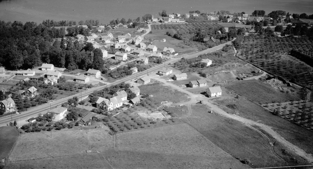 Flygfoto över Kaxholmen i Jönköpings kommun. Nr: 279/1959