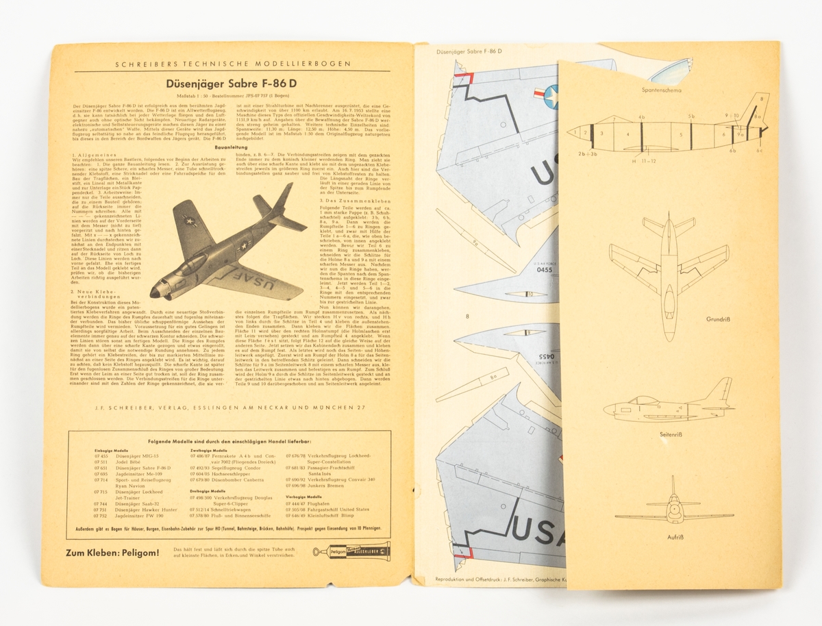 Två stycken mappar med outklippta pappersmodeller av Saab 32 samt Sabre F-86 D.