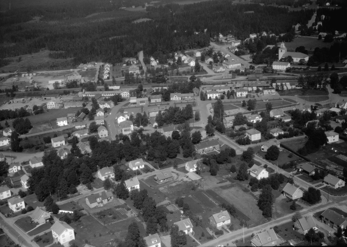Flygfoto över Malmbäck i Nässjö kommun, Jönköpings län. 1251/1966