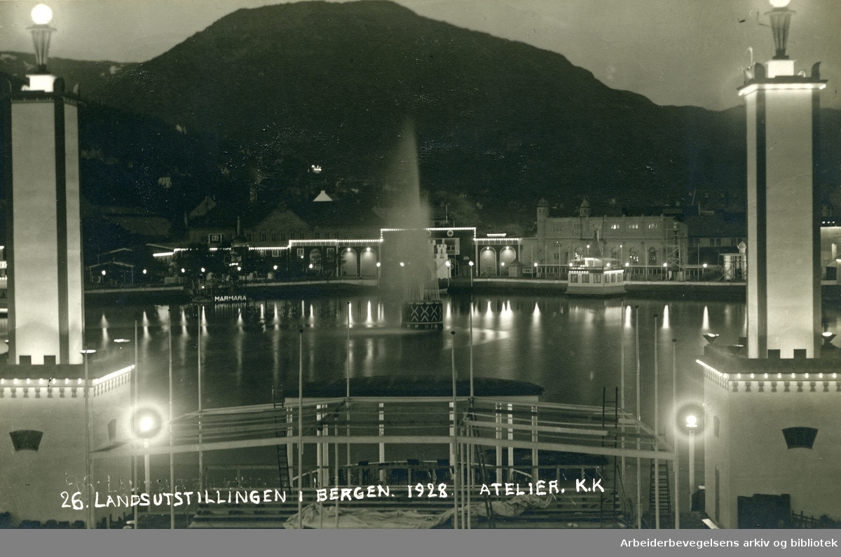 Fra Landsutstillingen i Bergen 1928.