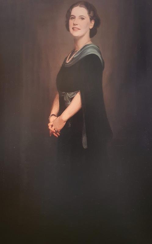 Painting of Kirsten Flagstad by artist Brynjulf Strandenæs. This portrait hangs at The Metropolitan Opera in New York