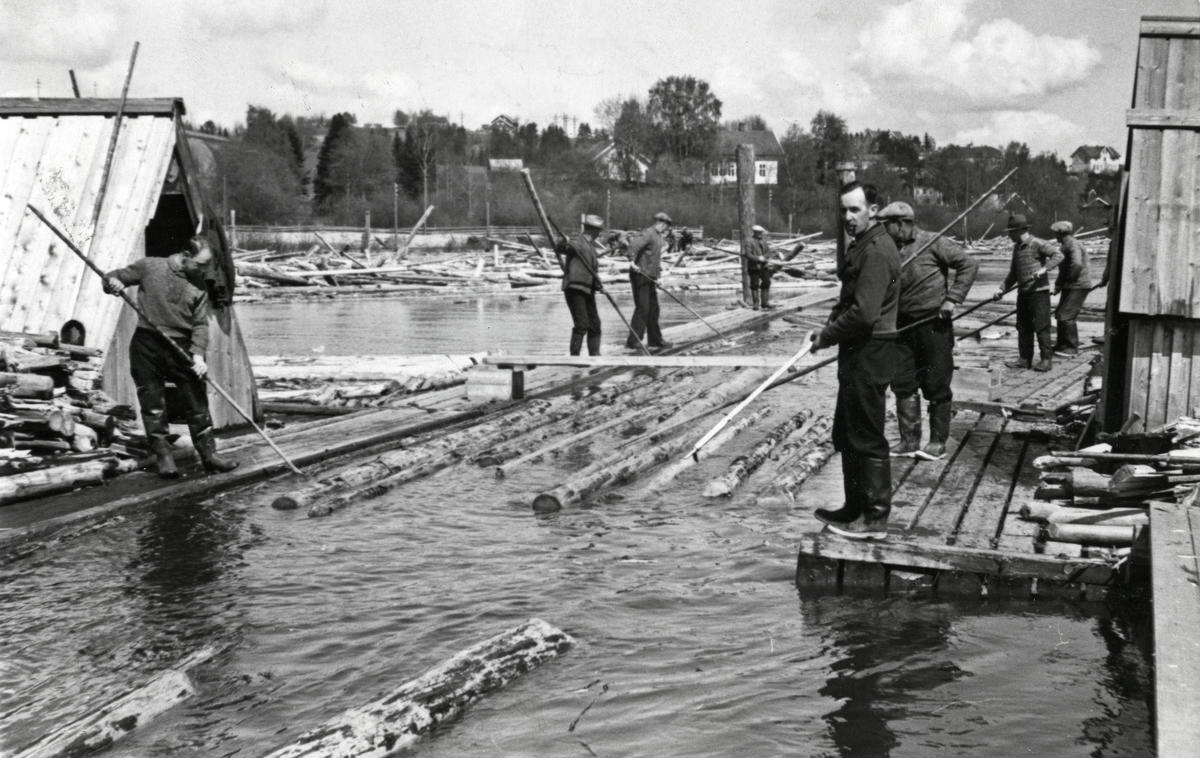 Lundsjunken 1937. Foto: Arbeiderbevegelsens arkiv og bibliotek / Lundsjunken 1937. Foto: Arbeiderbevegelsens arkiv og bibliotek