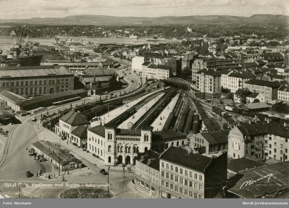 Oslo Vestbanestasjon og omkringliggende bebyggelse