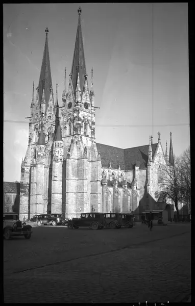 Skara Domkyrka - Västergötlands Museum / DigitaltMuseum