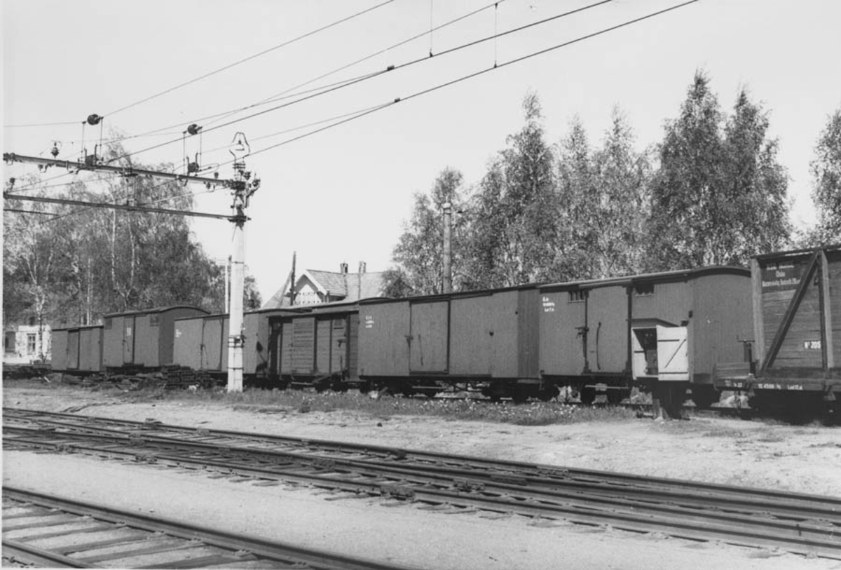 Hensatte godsvogner fra nedlagte Aurskog-Hølandbanen på Sørumsand stasjon
