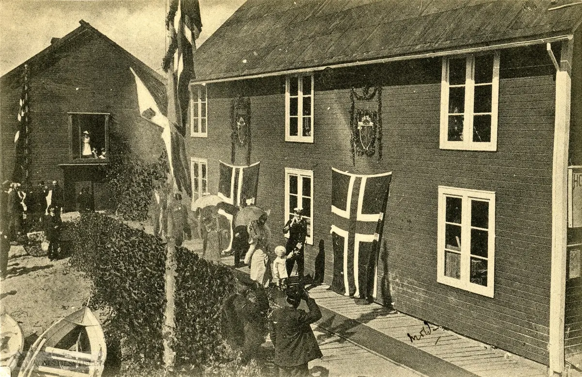 Fra Kroningsreisen i 1906..Fra besøket i Molde.