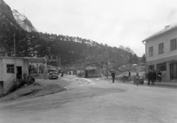 Gjenoppbygging av Åndalsnes etter krigen..Mai 1947. fra v. 1