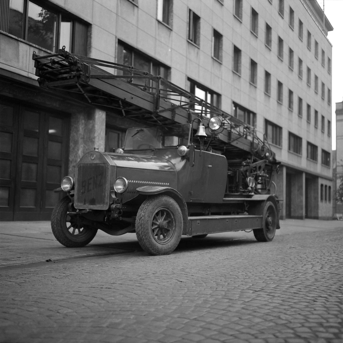 Trondheim Brannvesens gamle stigebil - Benz 1927