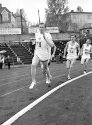 Arne Kvalheim, Tjalve, friidrett.