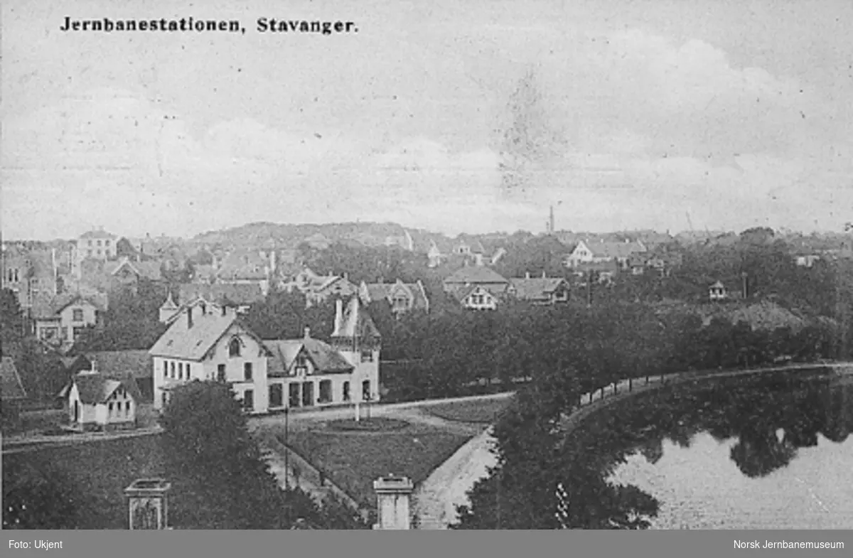 Stavanger stasjonsbygning sett fra bysiden