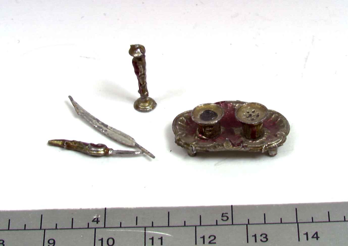 Dukkestell, skrivestell