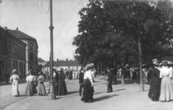Halden, Østfold. "No. 184. Norsidens Park I, Fredrikshald". 