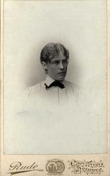 Fru Emma Aall, f. Lund