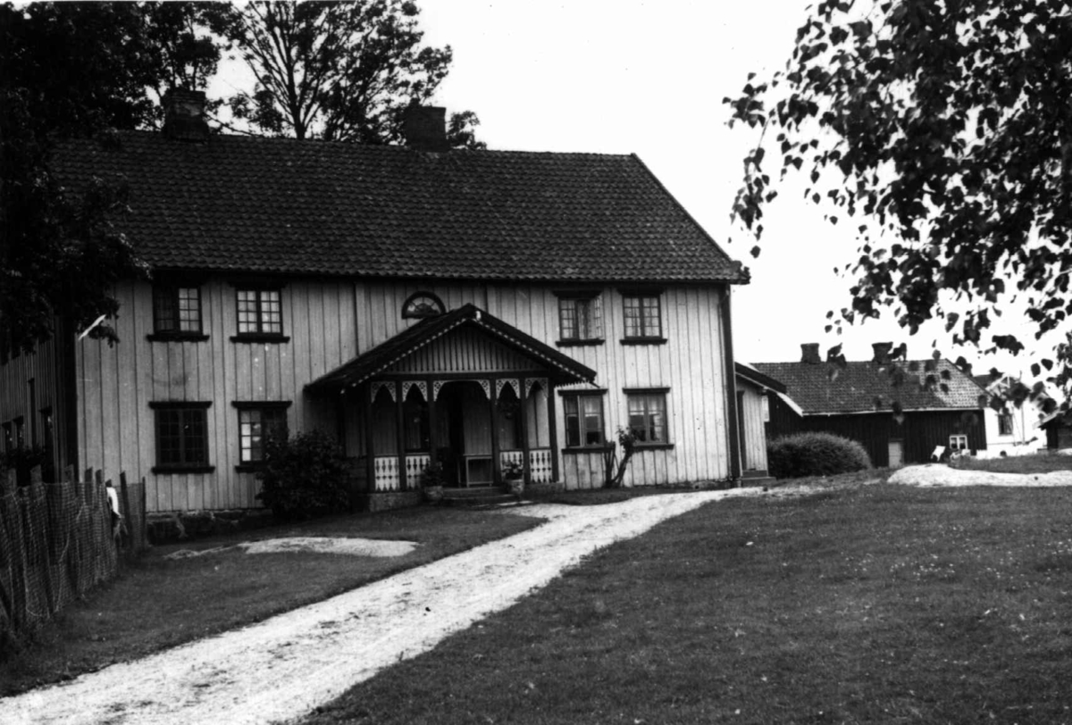 Orhaug
Fra dr. Eivind S. Engelstads storgårdsundersøkelser 1954.