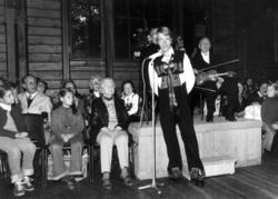 Norsk Folkemuseums barne- og ungdomsleikarrings 25 års jubil