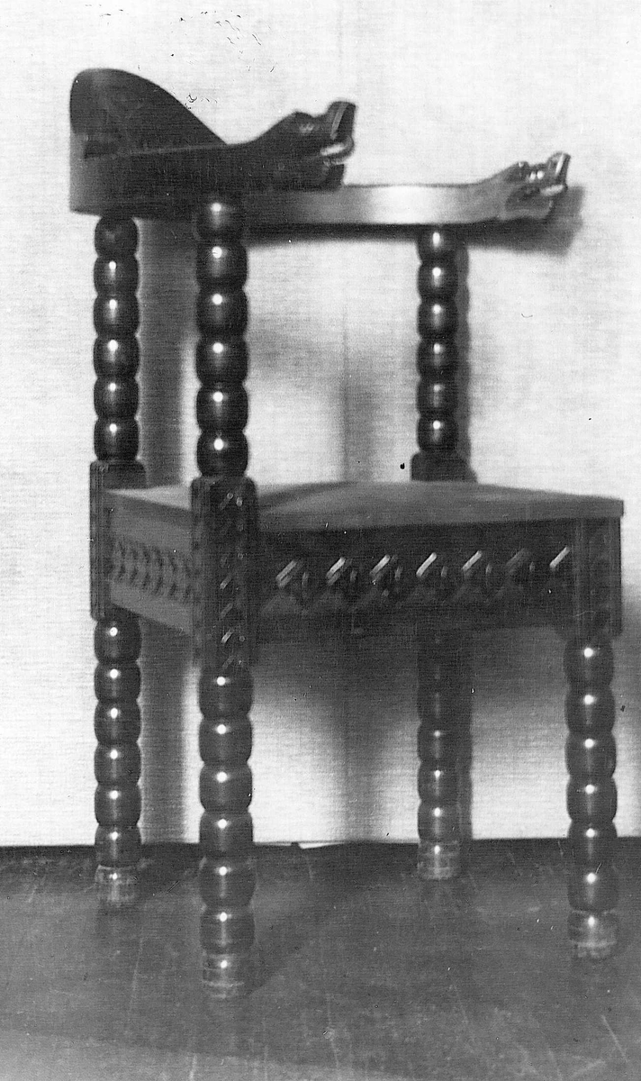 "Dragestol" fra ca. 1900.