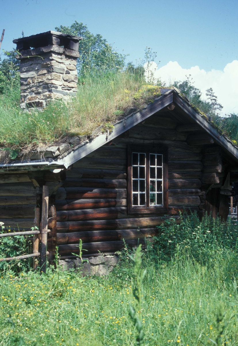 Fra Numedalstunet på Norsk Folkemuseum..Eldhus fra Bakke i Veggli, Rollag, ca 1750-1800.
Bygning nummer 24.
