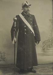 Sigurd Ibsen i uniform.