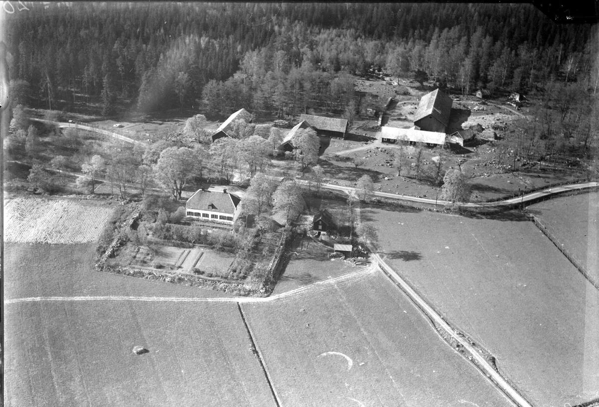 Flygfoto över Altuna gård, Lunda socken, Uppland 1936
