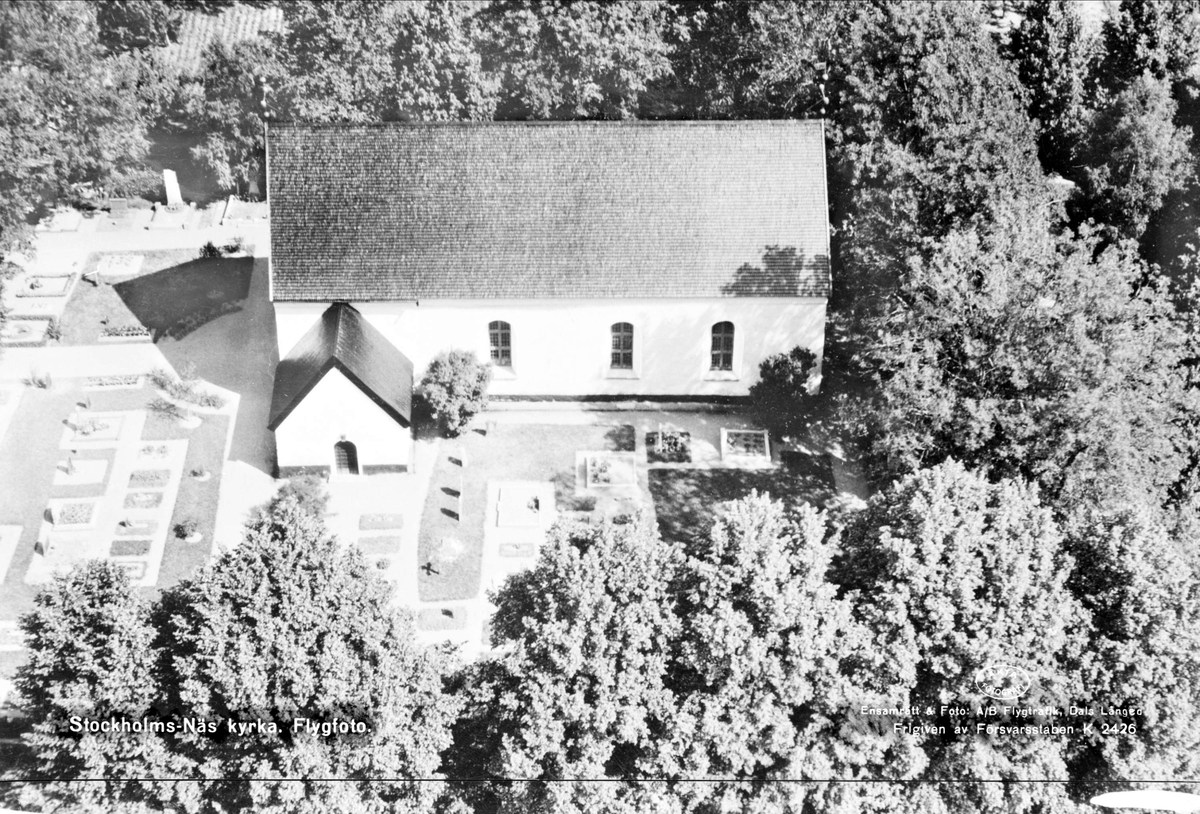 Flygfoto över Stockholms-Näs kyrka, Kungsängen, Stockholm 1947