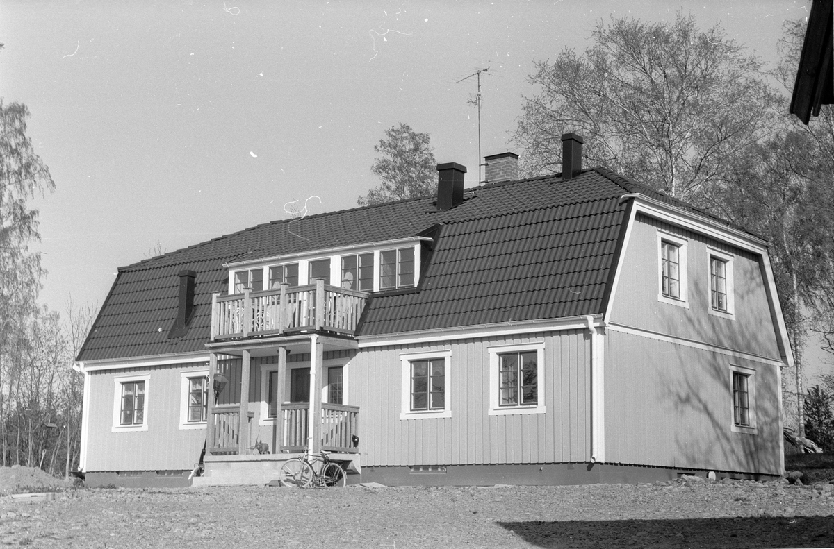 Bostadshus, Lenaberg 1:22, Stenby, Lena socken, Uppland 1977