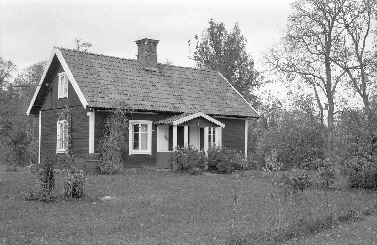 Bostadshus, Jumkils - Björnarbo 1:1, Stenviken, Jumkil socken, Uppland 1983