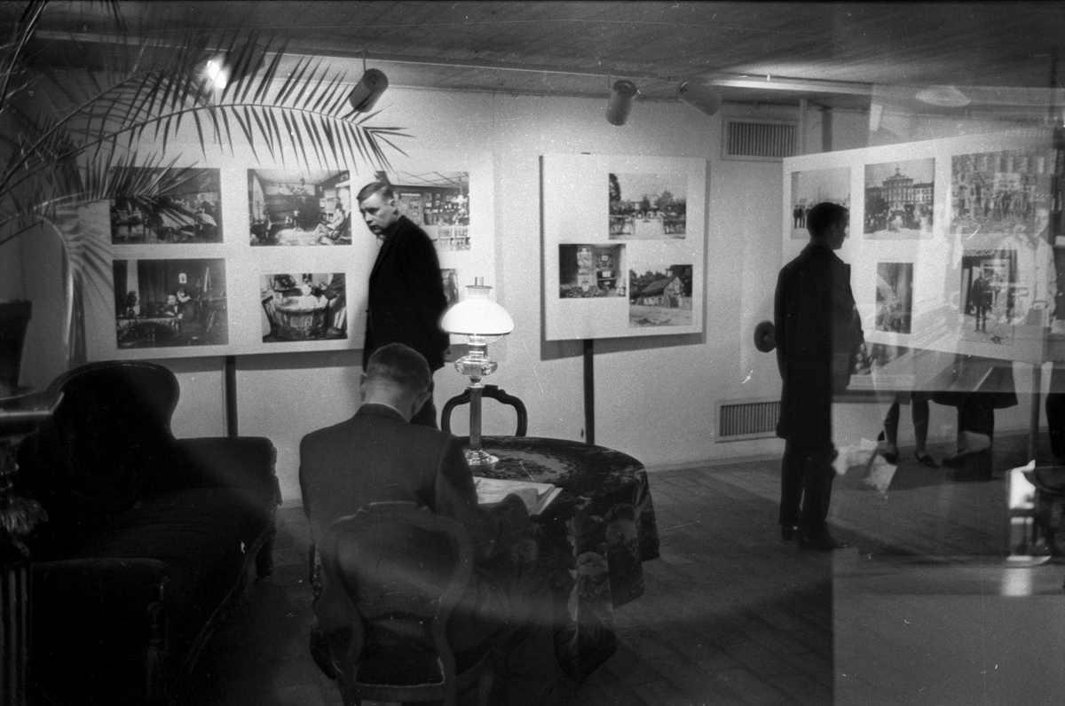 Drygt 5000 har redan sett "Kameran knäppte" på Upplandsmuseet, Uppsala 1966