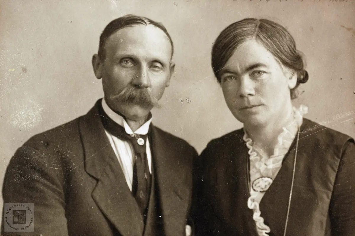 Ekteparet Anna og Theodor Ågedal med røtter fra Grindheim.