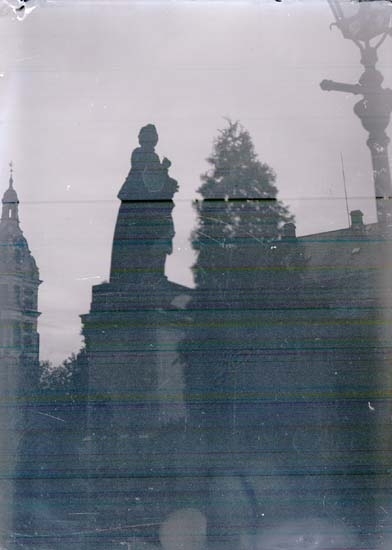 Enligt text som medföljde bilden: "Lund, Tegners staty 2/9 08".