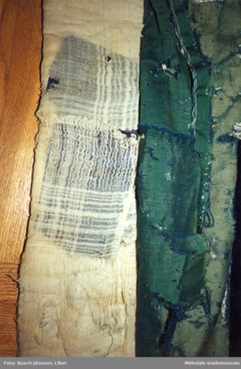 Färgfoto på "Vikingtäcket". Bilden inlämnades till Mölndals museum tillsammans med ett brev som finns i arkivet. Museet hade en lapptäcksutställning 1993.