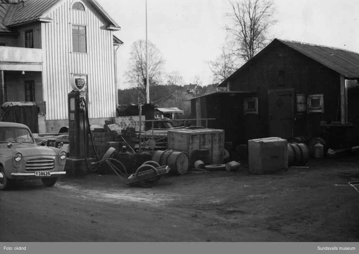 BP-stationen Husum, Örnsköldsvik. Köpare Fritz Olsson.