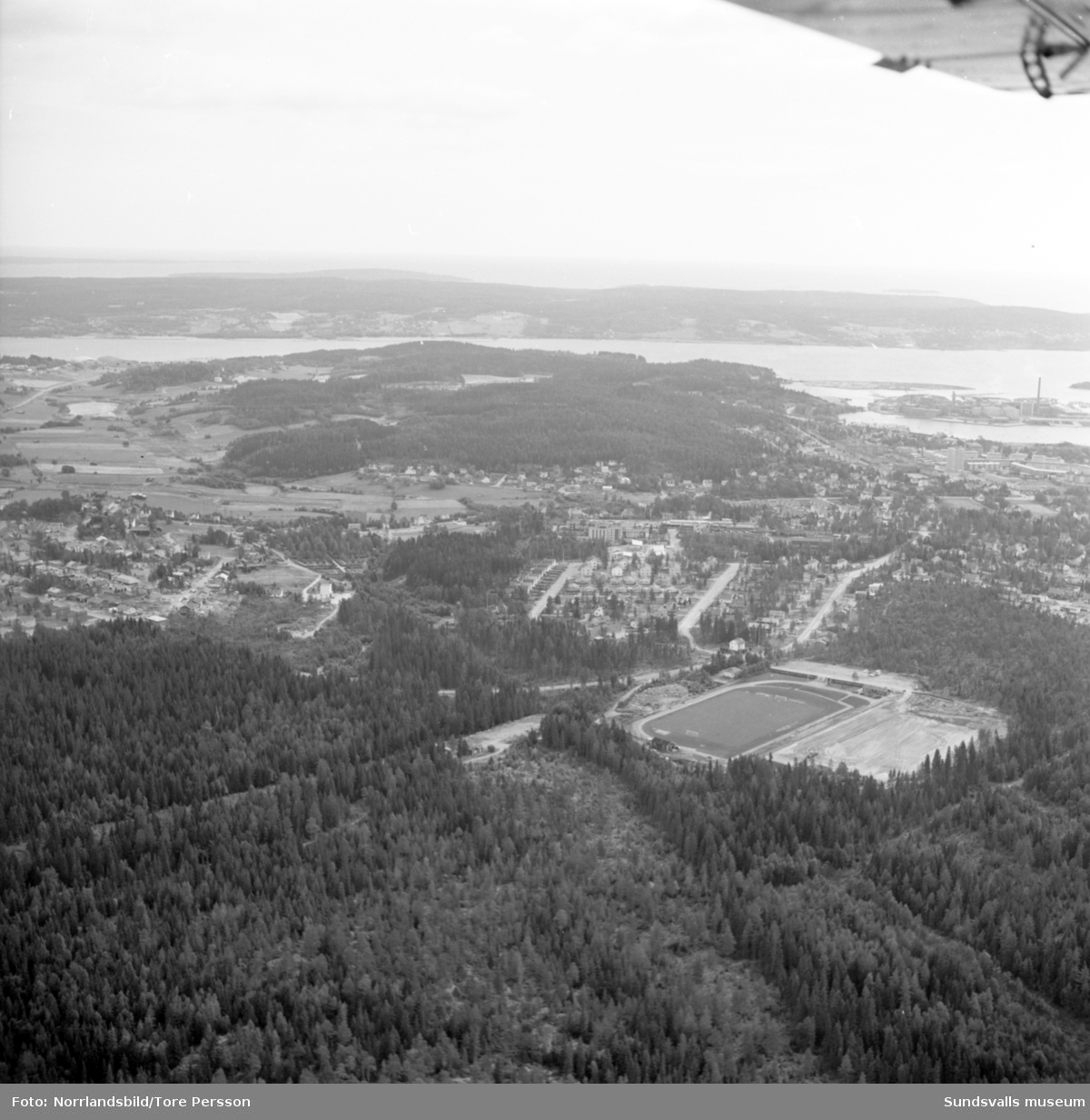 Flygfoton över Bydalen och Baldershovs idrottsplats.