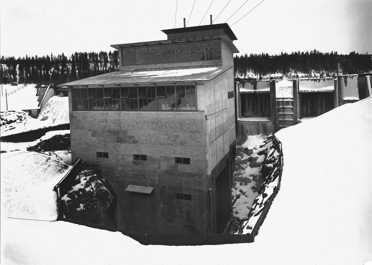 Kraftverk Krångforsen
Exteriör kraftverk, gavel från landsidan, fasad maskinhus