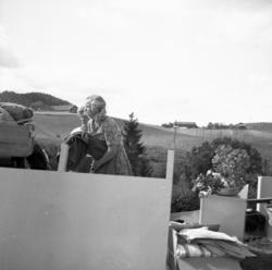 Vardens arkiv. "Brann hos Kåre Hansen, Melum" 19.08.1953